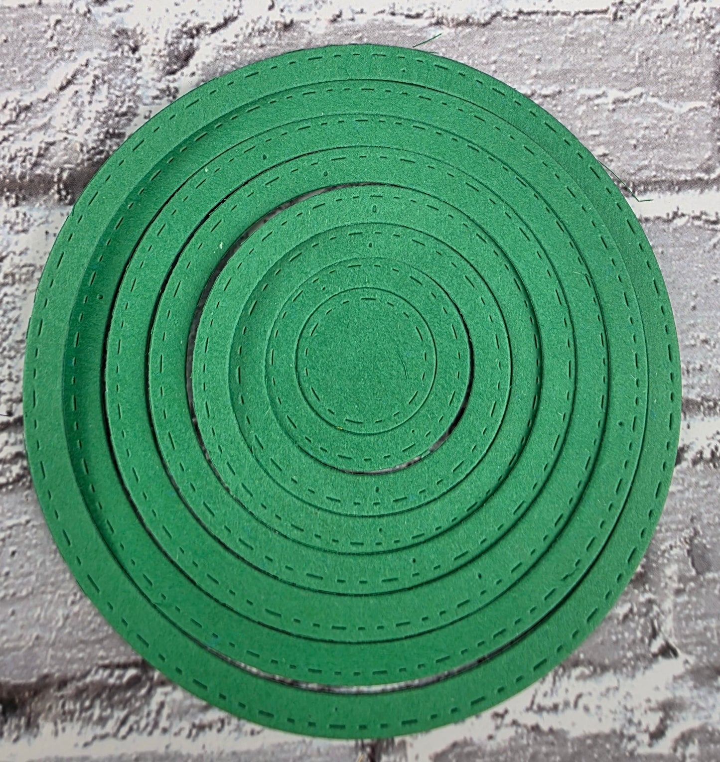 DIE Cut Stanzteile Ringe / Kreise colourful 48 Teile 270gsm