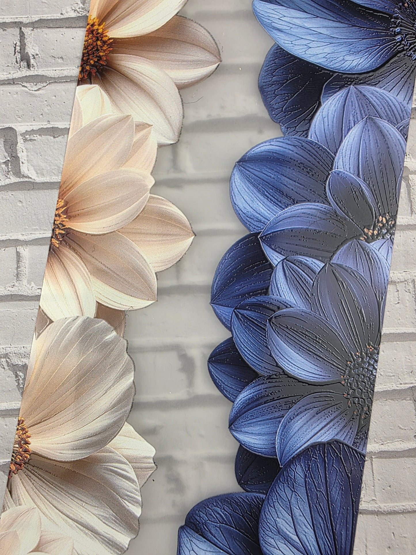 PET Tape 3D Stickerband Flower border creme/navy 7cm x 1,50m